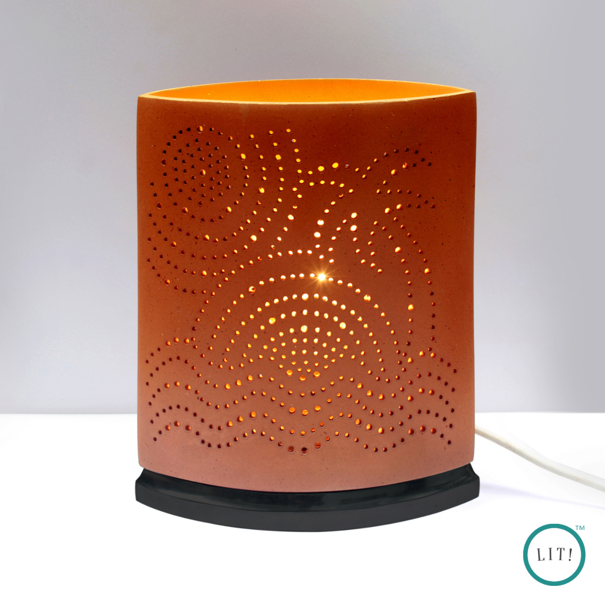 Hand‑crafted terracotta lamp shaped like an eye