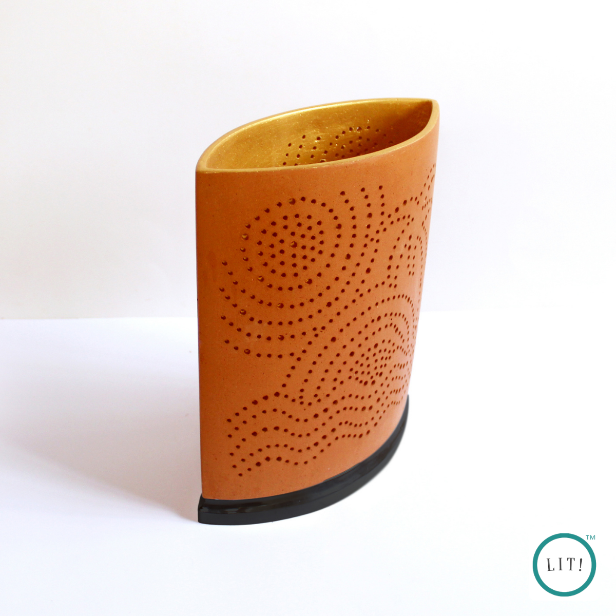 Natural terracotta table lamp with artistic eye design