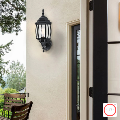 Sleek Aluminium Outdoor Wall Sconce